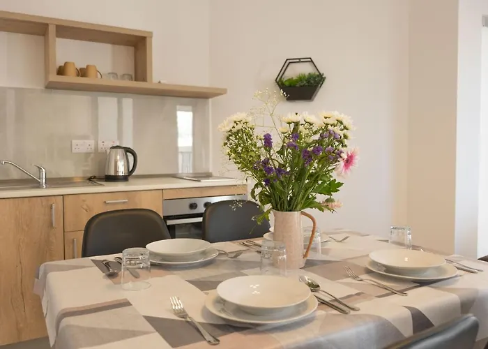 Side-seaview Near And Close To St. Julians Bahar ic-Caghaq